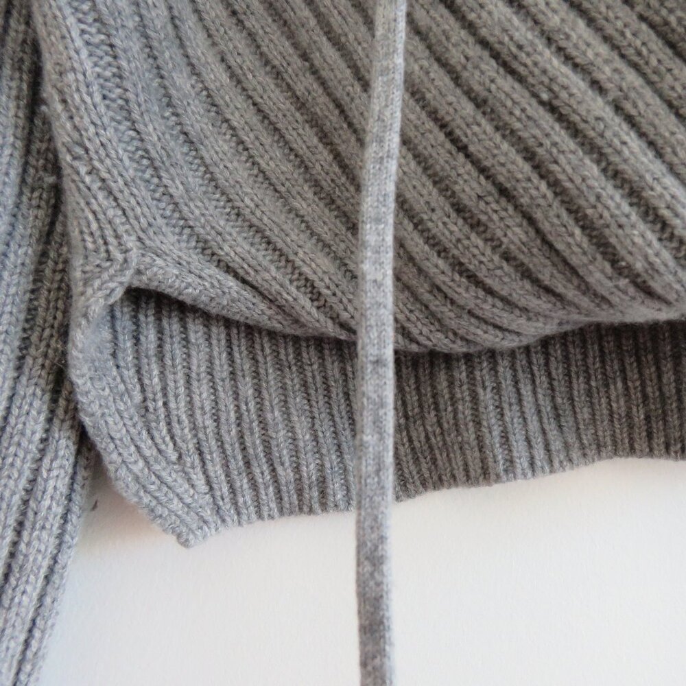Gray Ribbed Women's Sweater - Picture 7 of 16